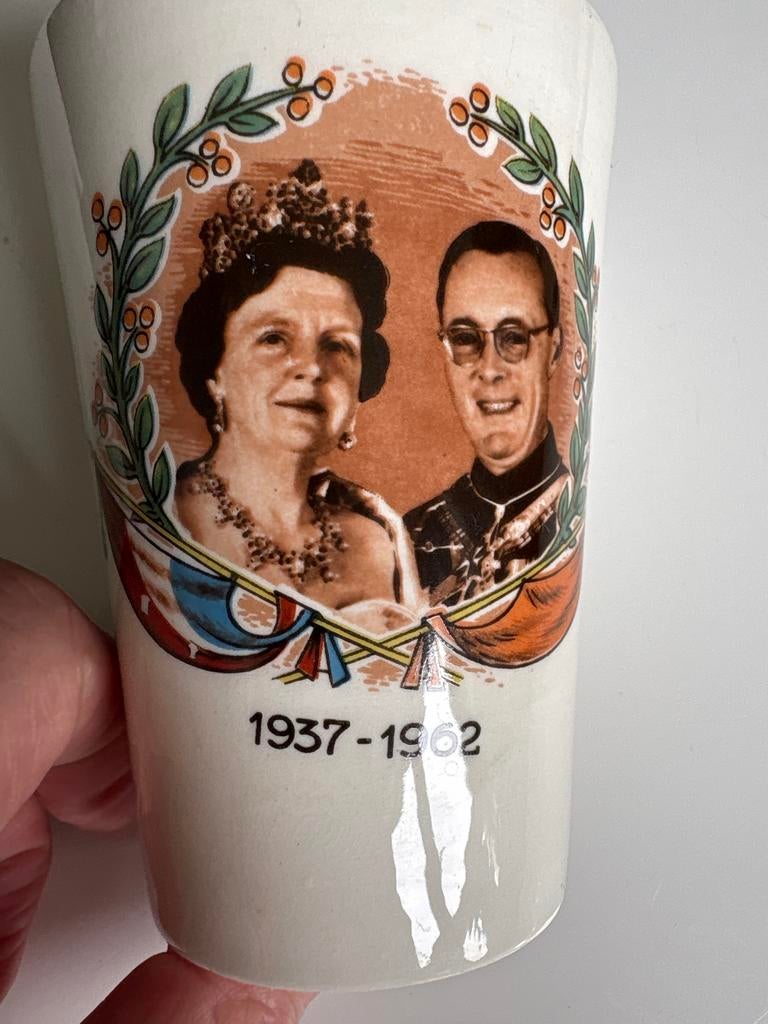 Vintage Juliana & Bernhard Jubileum Beker 1937-1962, Verzamelen, Ophalen of Verzenden, Gebruikt, Nederland, Servies