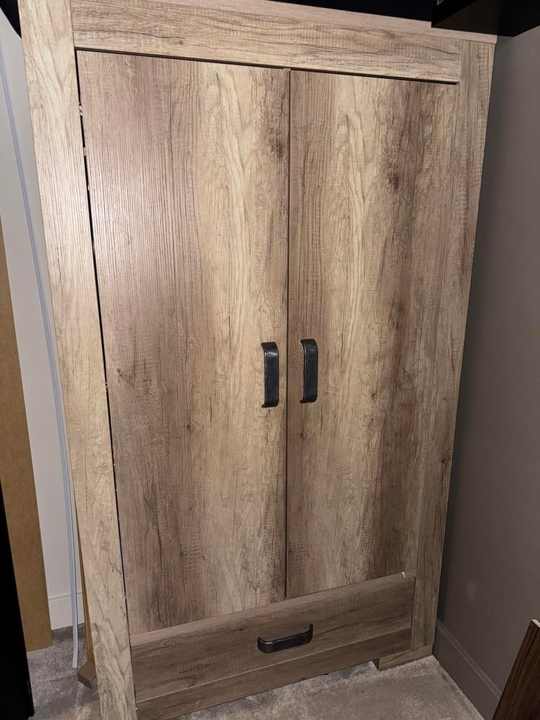 kledingkast kidsmill 2 deurs oldwood babypark, Gebruikt, 100 tot 150 cm, Oldwood, 150 tot 200 cm