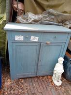 Gratis oude blauwe kast Ook: "De Evenaar" Eemnes