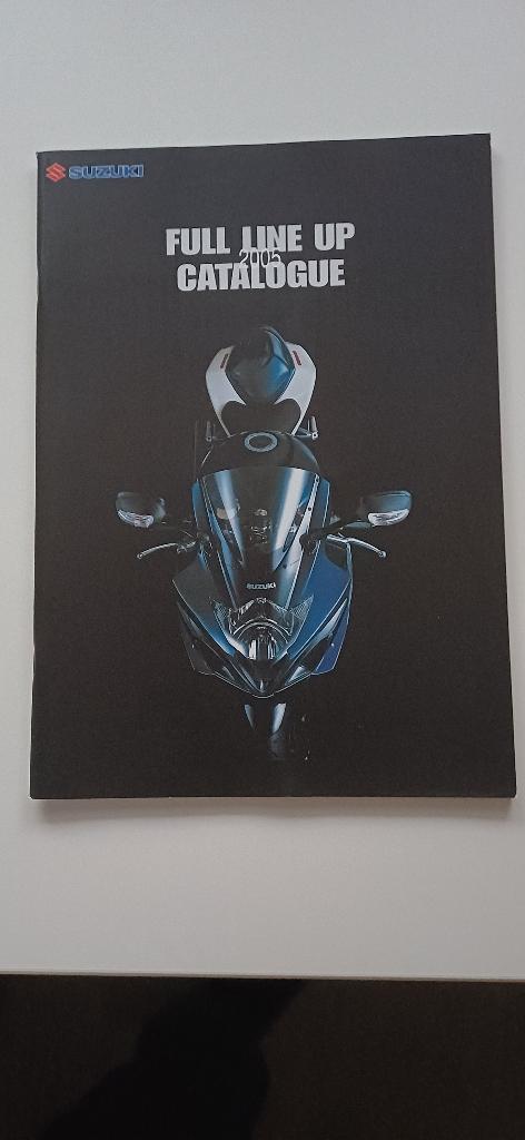 Originele jaarfolder 2005 Suzuki superdik, Ophalen of Verzenden, Suzuki
