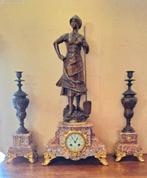 Mooi antiek klokkenstel, pendule set met signatuur., Ophalen