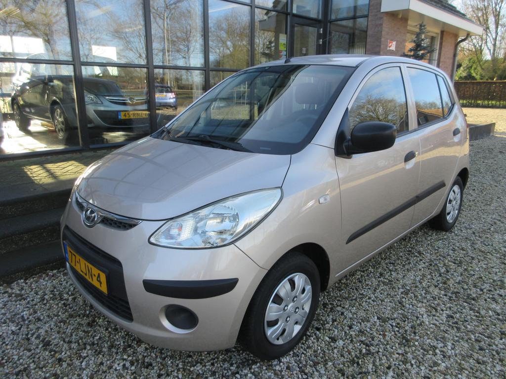 Hyundai i10 1.1 Active navigatie (bj 2010), Auto's, Stof, Gebruikt, 4 cilinders, 400 kg