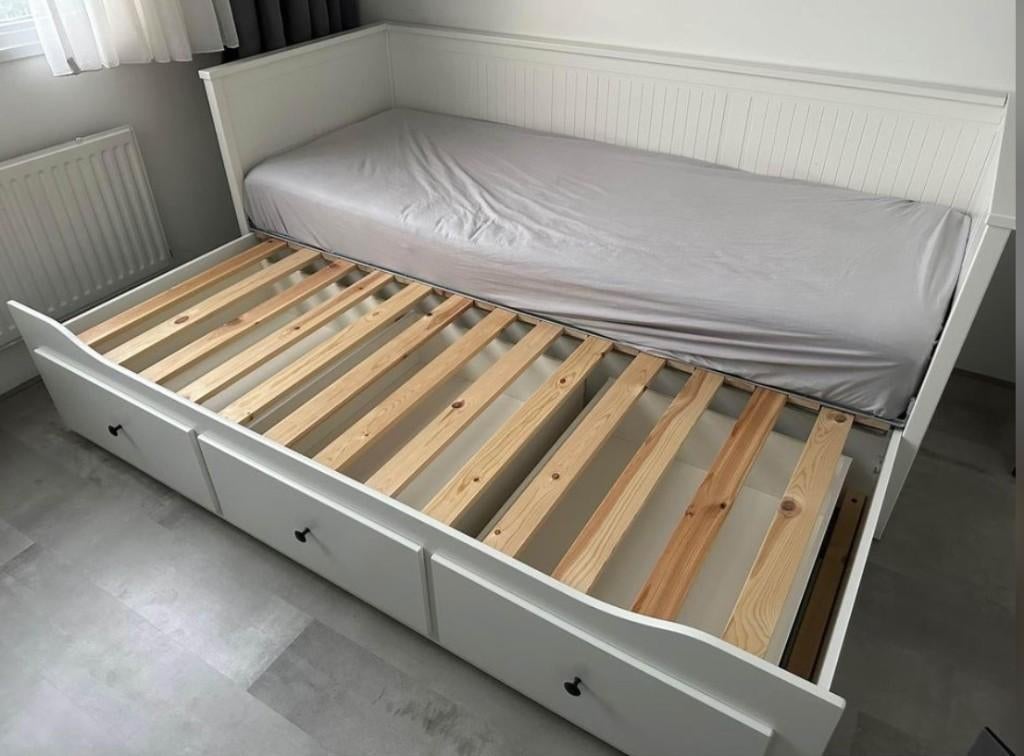 Ikea Hemnes Bed- Bank met matras, Huis en Inrichting, Slaapkamer | Bedden, Ophalen, Hemnes, Wit, Tweepersoons