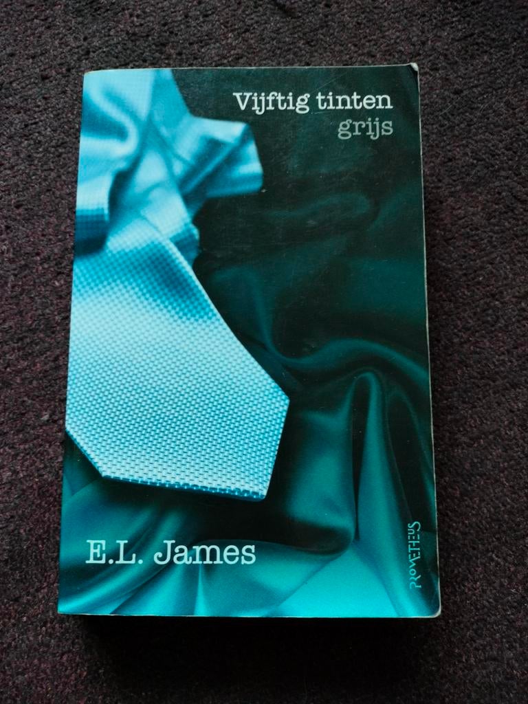 Vijftig tinten grijs - E.L. James (Paperback), Gelezen, E.L. James, Ophalen of Verzenden, Nederland