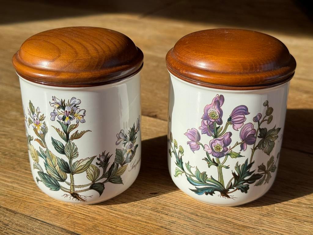 Twee voorraadpotjes van Villeroy en Boch - Botanica, Overige typen, Ophalen of Verzenden, Zo goed als nieuw, Overige stijlen