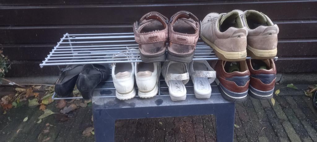 Opbergsysteem voor schoenen., Ophalen, Zo goed als nieuw