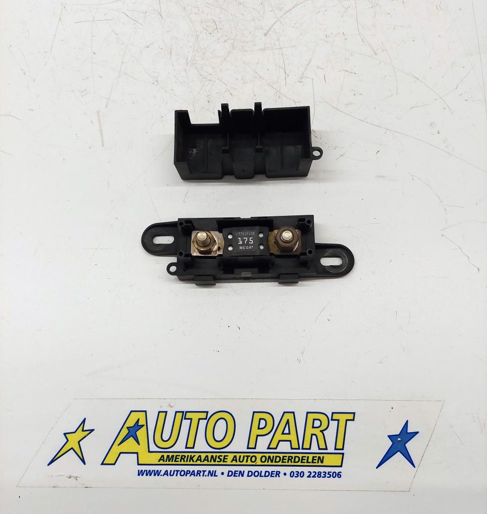 Chevrolet Avalanche 175a zekeringhouder 2007-2013, Gebruikt, Info@gm.com, Ophalen of Verzenden, Chevrolet