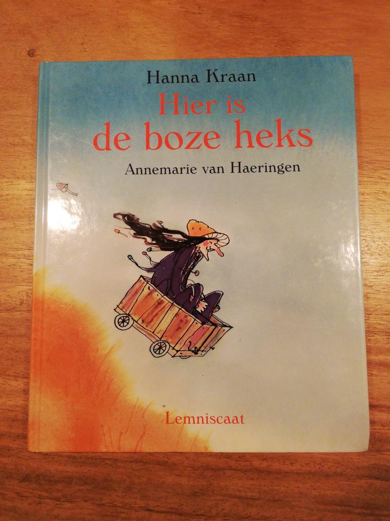 Hanna Kraan - Hier is de boze heks, Boeken, Fictie algemeen, Ophalen of Verzenden, Zo goed als nieuw, Hanna Kraan