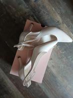 Dames hak 38, Kleding | Dames, Schoenen, Schoenen met lage hakken, Beige, Ophalen of Verzenden, Zo goed als nieuw