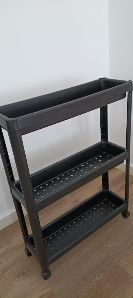 IKEA VESKEN CABINET ON WHEELS, Huis en Inrichting, Badkamer | Badkamermeubels, Ophalen, Minder dan 50 cm, Overige typen, Zo goed als nieuw