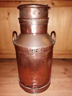 Melkbus (verkoperd) 1951 de vechtstreek met deksel, Ophalen