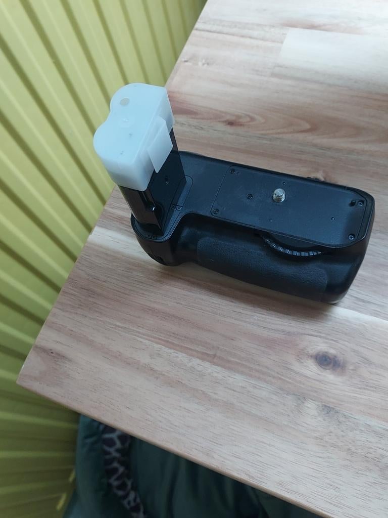 Power slot voor 2 accu's, Ophalen of Verzenden, Overige Merken, Geen optische zoom