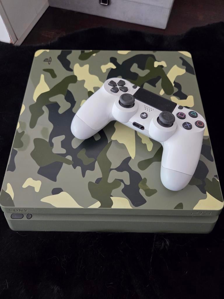 PS4 Slim Camouflage met Controller, Ophalen, Gebruikt, 1 TB, Met 1 controller