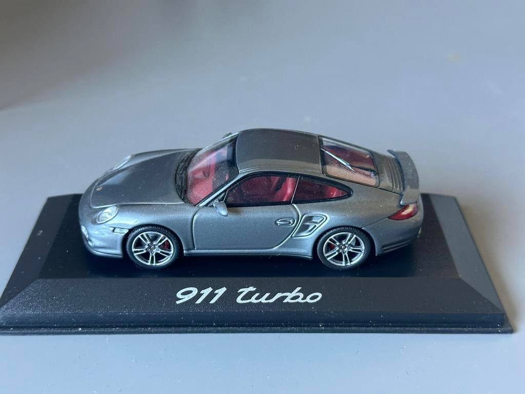 Porsche 911 Turbo 997 - 1:43 - grijs - Minichamps, Ophalen of Verzenden, Zo goed als nieuw, Auto, MiniChamps