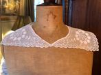 Kraagje in tule, Antiek en Kunst, Antiek | Kleding en Accessoires, Ophalen of Verzenden