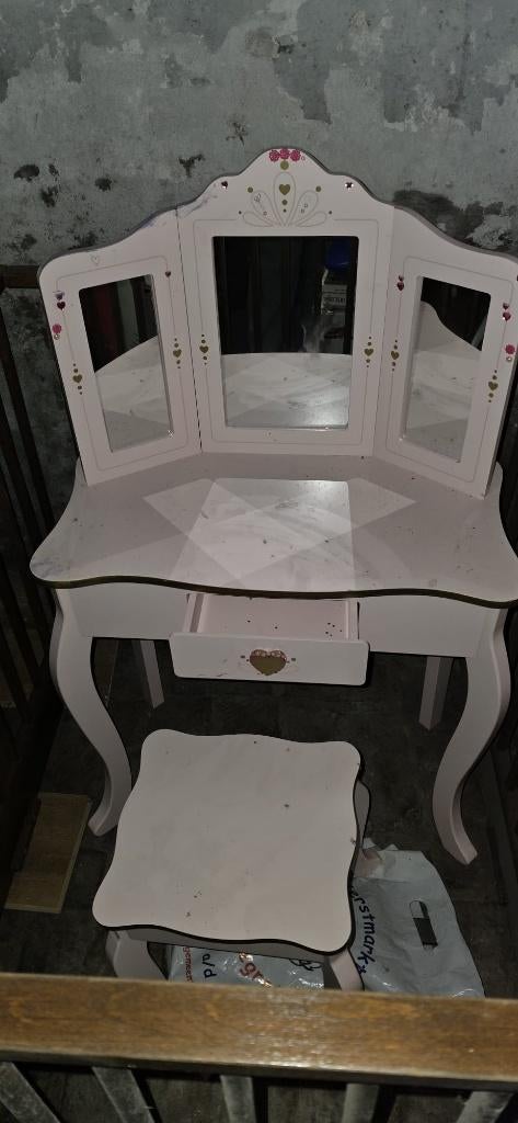 Kinder kaptafel / dressoir, Ophalen, Zo goed als nieuw