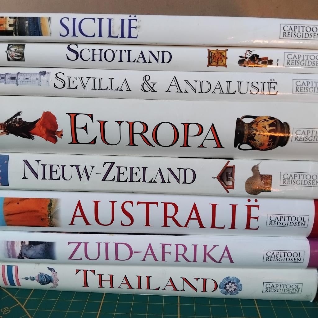 capitool reisgidsen, Boeken, Reisgidsen, Capitool, Europa, Ophalen of Verzenden, Zo goed als nieuw