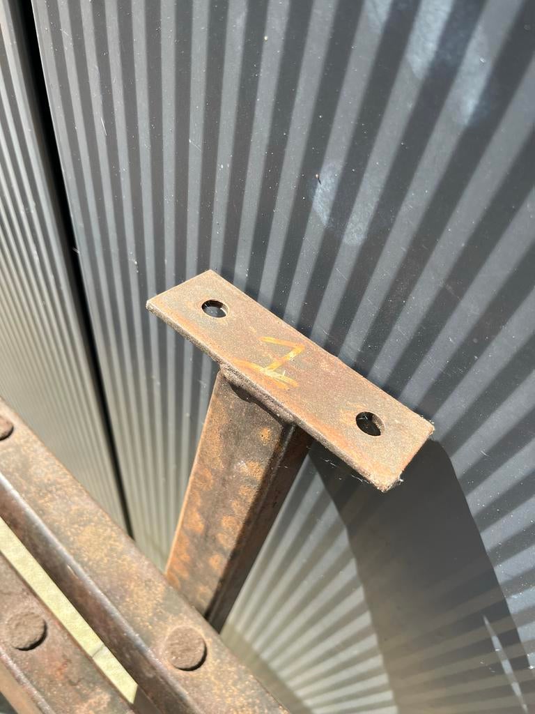 Stalen onderstel voor hoge bartafel 110 hoog, Huis en Inrichting, Tafelonderdelen, Ophalen, Tafelpoot, Gebruikt, Minder dan 50 cm