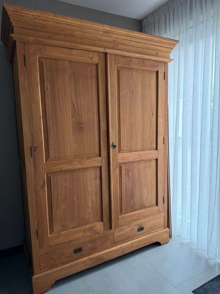 Mango houten kast, Ophalen, 200 cm of meer, Zo goed als nieuw, Minder dan 150 cm