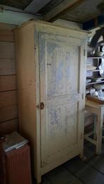 Oude brocante kast (nuzzelspul), Ophalen