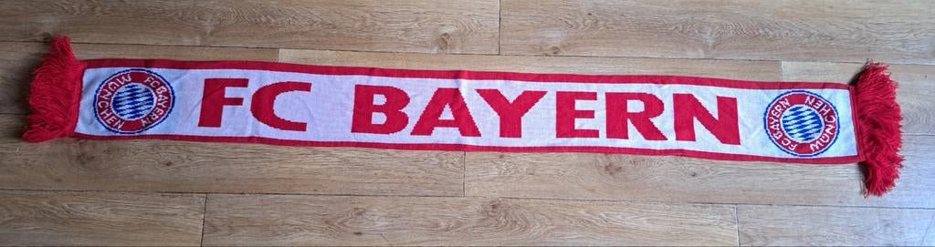 Bayern München voetbalsjaal, Ophalen of Verzenden, Zo goed als nieuw, Buitenlandse clubs, Vaantje of Sjaal