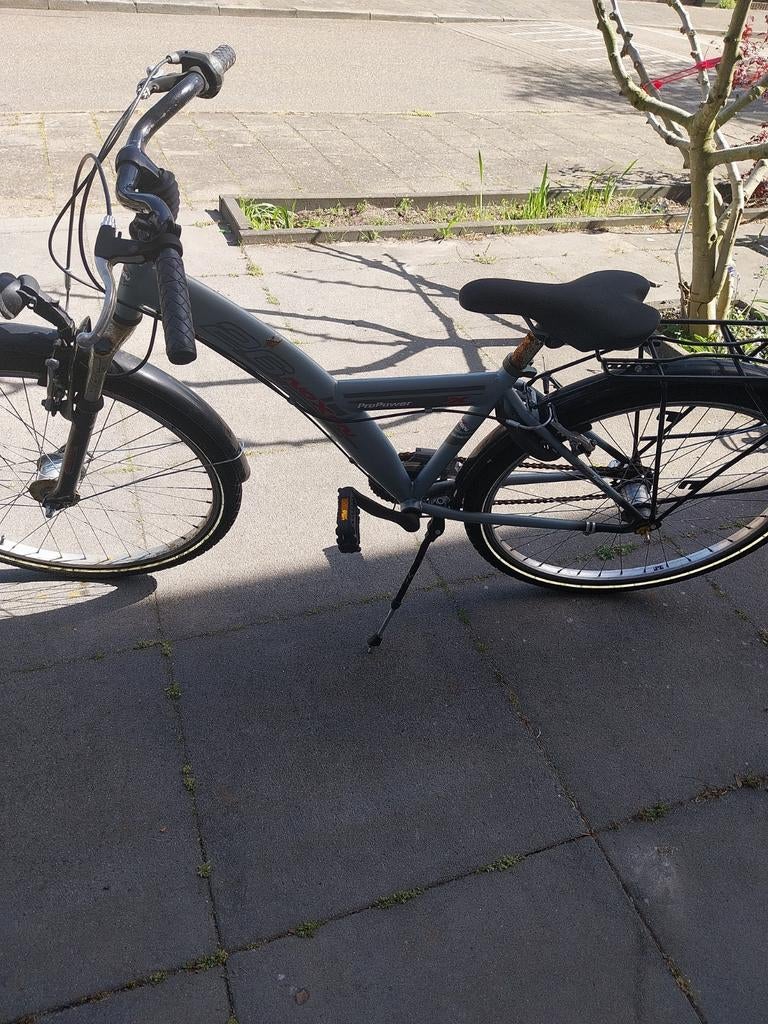 Degelijke stadsfiets - Gebruikt, Fietsen en Brommers, Fietsen | Dames | Damesfietsen, Overige merken, Velgrem, Versnellingen, Ophalen of Verzenden