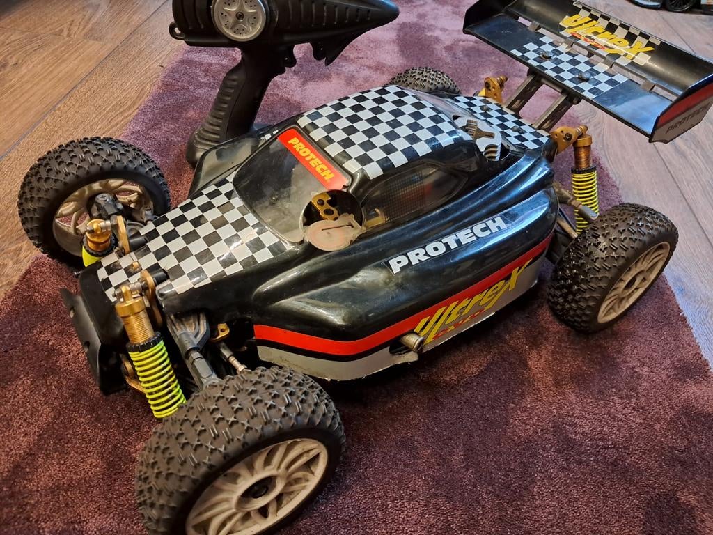 Protech Ultrex RC Buggy - Gebruikt, Nitro Motor, Hobby en Vrije tijd, Modelbouw | Radiografisch | Auto's, Gebruikt, Auto offroad