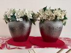 2 vazen met mooie nep hortensia’s, Huis en Inrichting, Woonaccessoires | Vazen, Ophalen, Zo goed als nieuw, Overige kleuren, Minder dan 50 cm