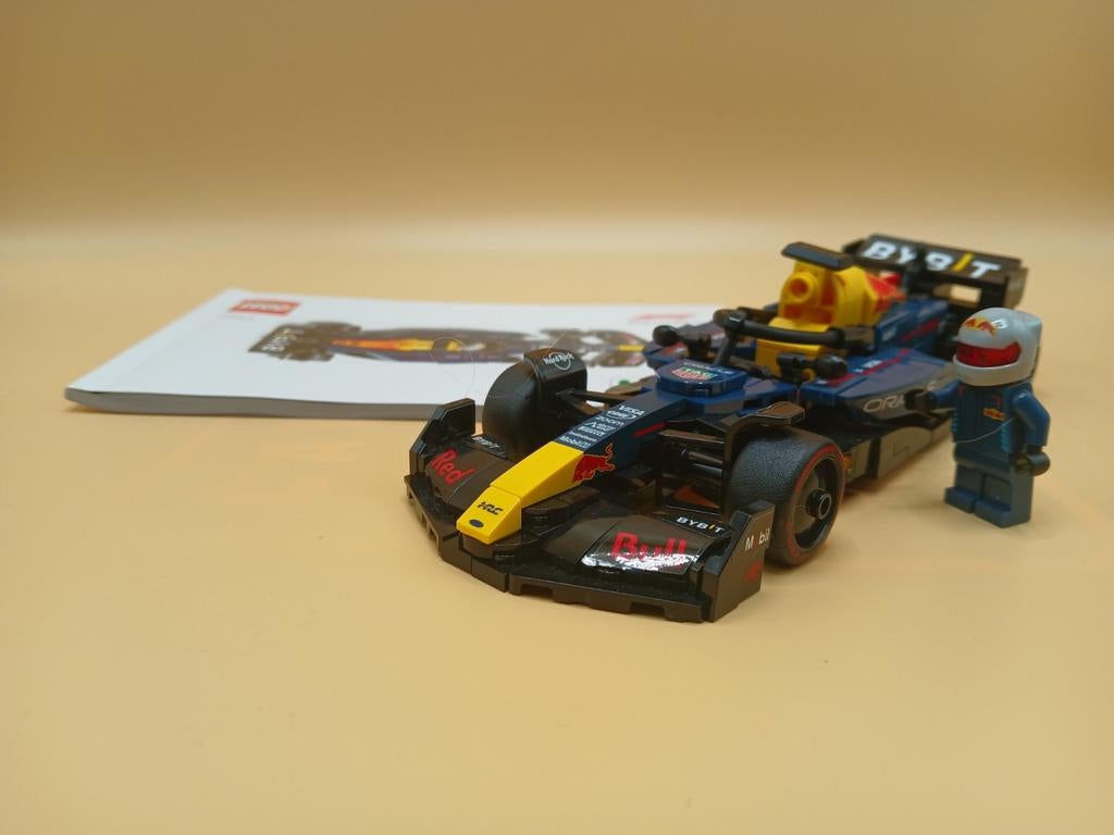 Lego Speed Champions, 77243 Red Bull F1. **LENTE-SALE**, Kinderen en Baby's, Speelgoed | Duplo en Lego, Ophalen of Verzenden, Zo goed als nieuw