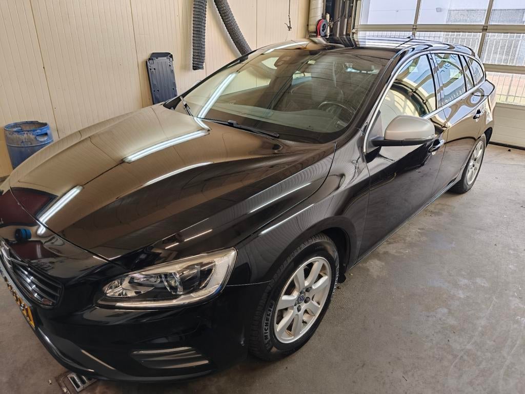 Auto poetsen polijsten en eventuele glascoating, Ophalen