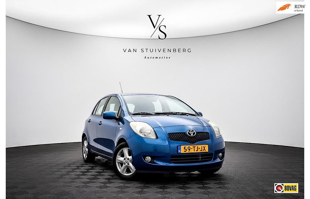 Toyota Yaris 1.3 VVTi Luna CLIMA LICHTMETAAL STUURBEDIENING, Auto's, Voorwielaandrijving, 4 cilinders, Origineel Nederlands, Bedrijf