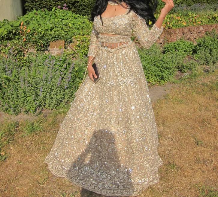 Twee dezelfde crème lehenga’s (indiase kleding), Kleding | Dames, Gelegenheidskleding, Zo goed als nieuw, Overige typen, Maat 34 (XS) of kleiner