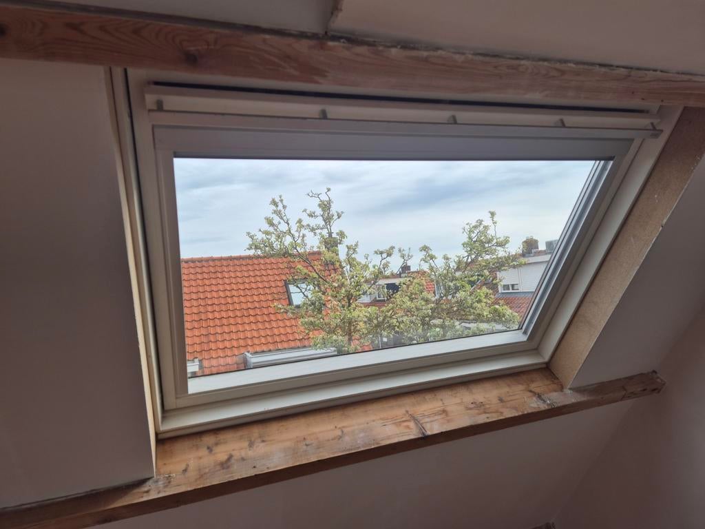 Velux dakraam raam GGL 804/ GGL UK04, Ophalen, Gebruikt, 80 tot 120 cm, 120 tot 160 cm