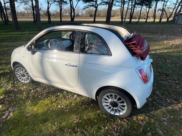Fiat 500C  2010 Wit met rood dak en rood lederen bekleding, Auto's, Fiat, Particulier, Airbags, Airconditioning, Centrale vergrendeling