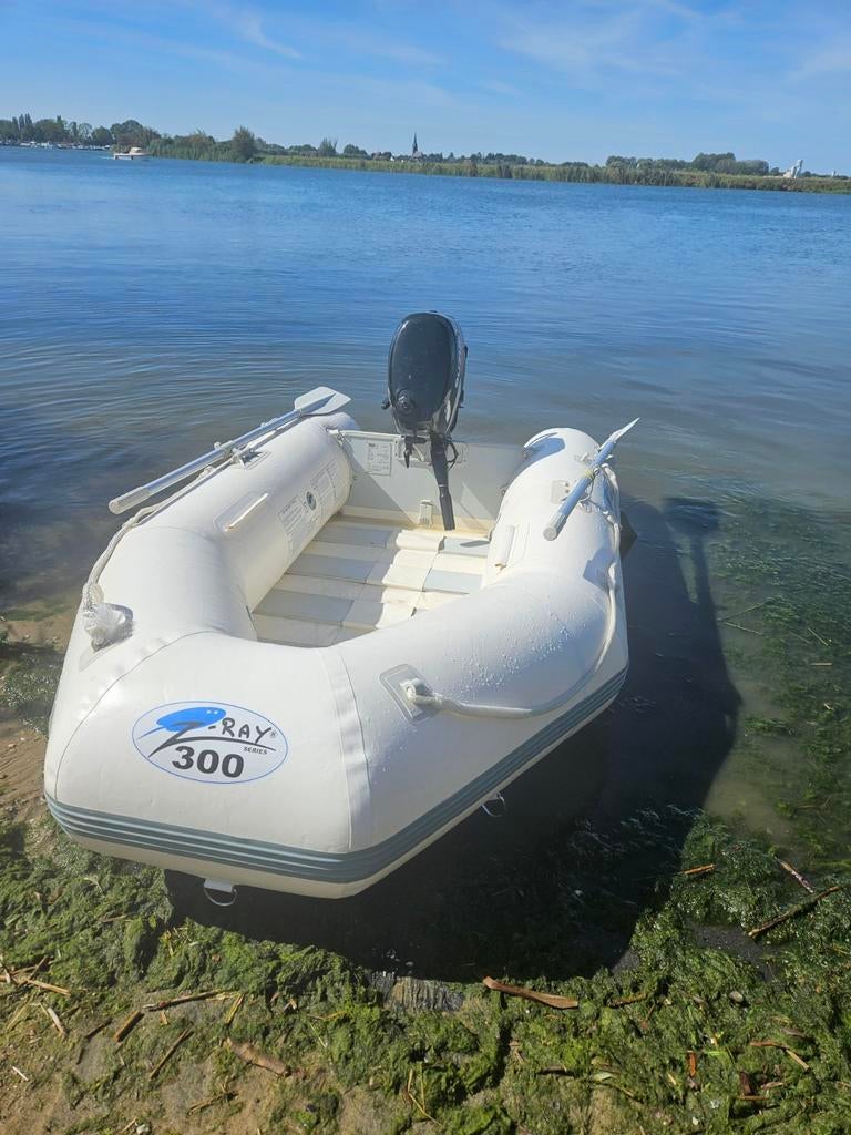 Z-Ray boot met motor, Ophalen, Gebruikt