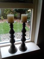 Twee hoge kandelaren/ kandelaars, Ophalen, Overige materialen, Overige kleuren, 25 tot 50 cm