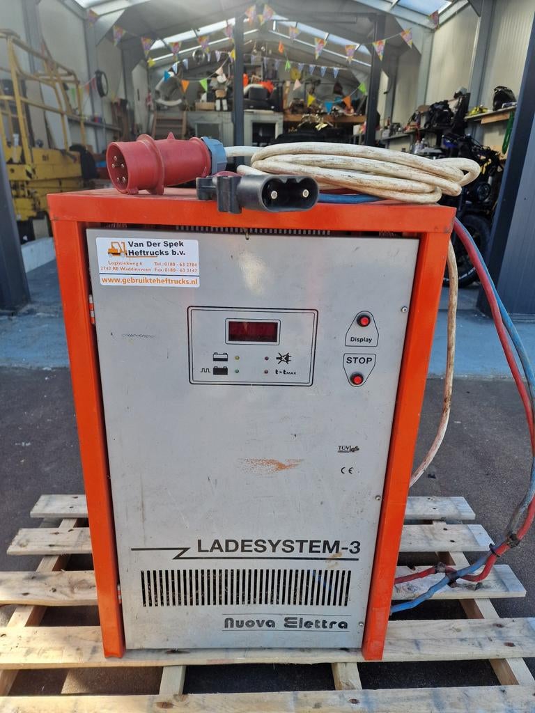 Loodzuur Acculader 48V 140A - 9,4kW - 230/400V, Ophalen of Verzenden