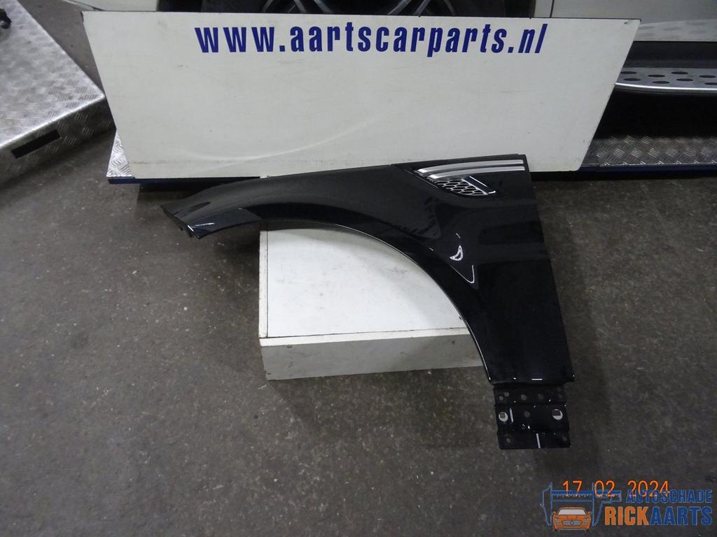 range rover sport L494 linker voorscherm LR061824, -, -, Ophalen of Verzenden, Spatbord