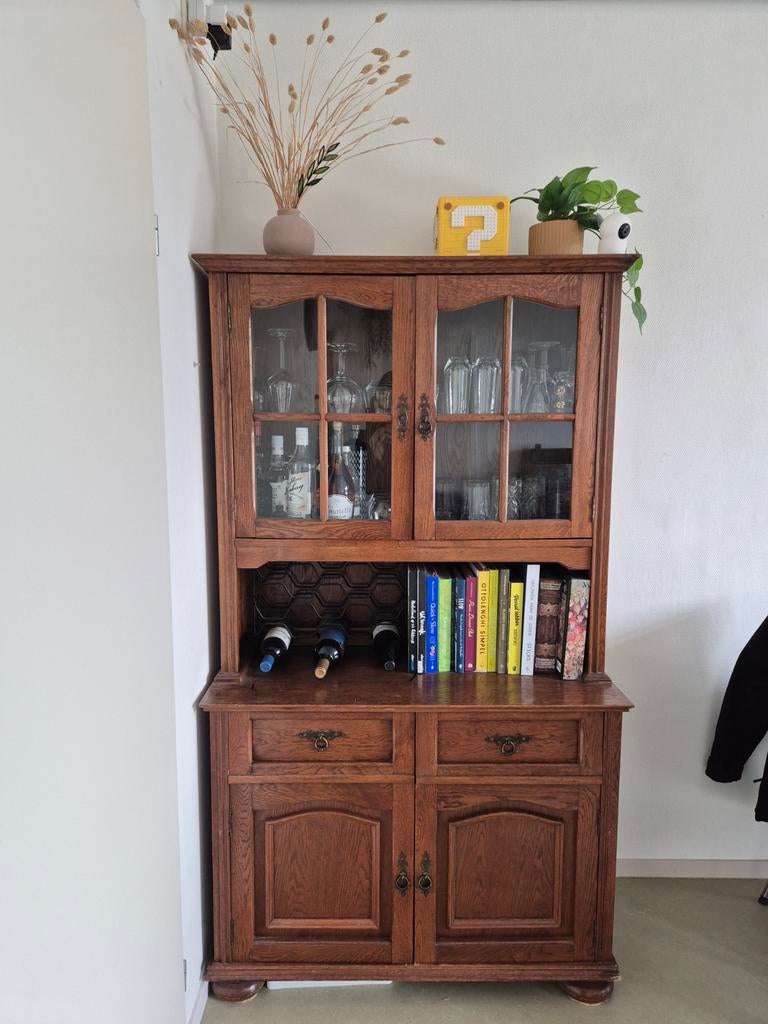 Houten buffetkast met glazen deuren, Ophalen, Gebruikt, 100 tot 150 cm, Klassiek