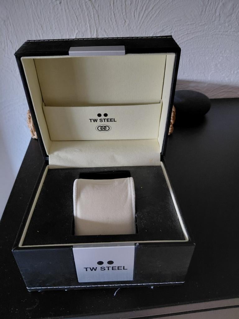 TW steel box, Sieraden, Tassen en Uiterlijk, Overige Accessoires, Ophalen of Verzenden