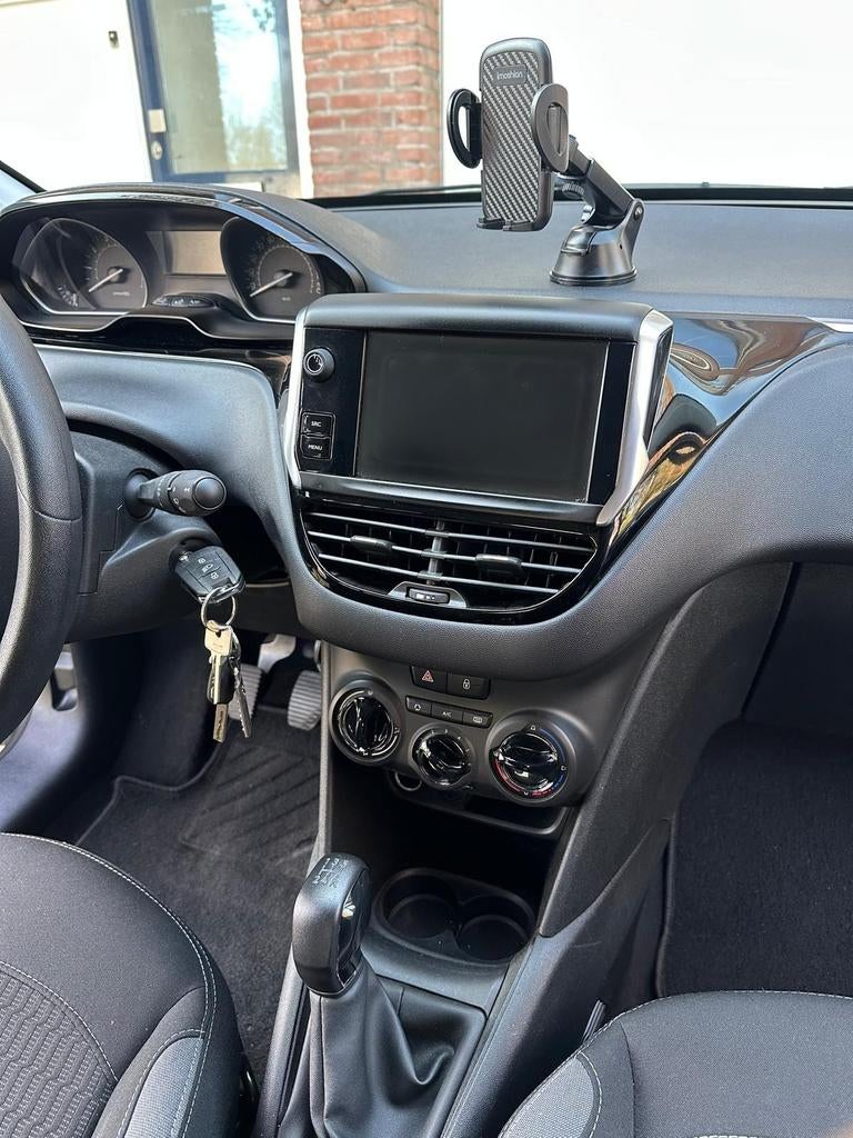 Peugeot 208 1.2 VTI 60KW/82PK 5-D 2016 Zwart, Auto's, Peugeot, Particulier, ABS, Achteruitrijcamera, Adaptive Cruise Control, Airbags