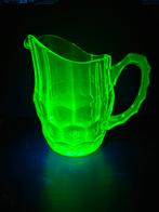 Uranium Glas kan - 18 cm hoog, geen beschadigingen, Antiek en Kunst, Antiek | Glas en Kristal, Ophalen of Verzenden