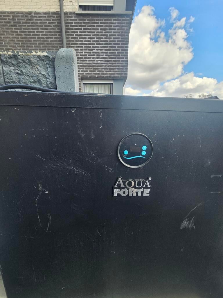 Zwembad warmtepomp moet nagezien worden
Ophalen belgie limbu, Tuin en Terras, Zwembad-toebehoren, Ophalen