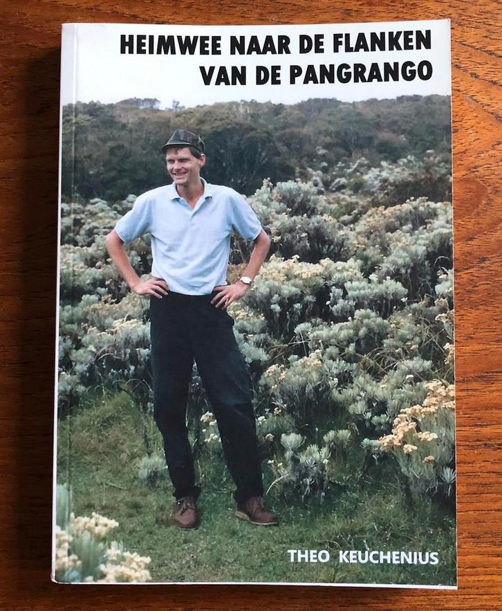 Indië KNIL Heimwee naar de flanken van de Pangrango, Verzamelen, Militaria | Algemeen, Landmacht, Boek of Tijdschrift, Nederland