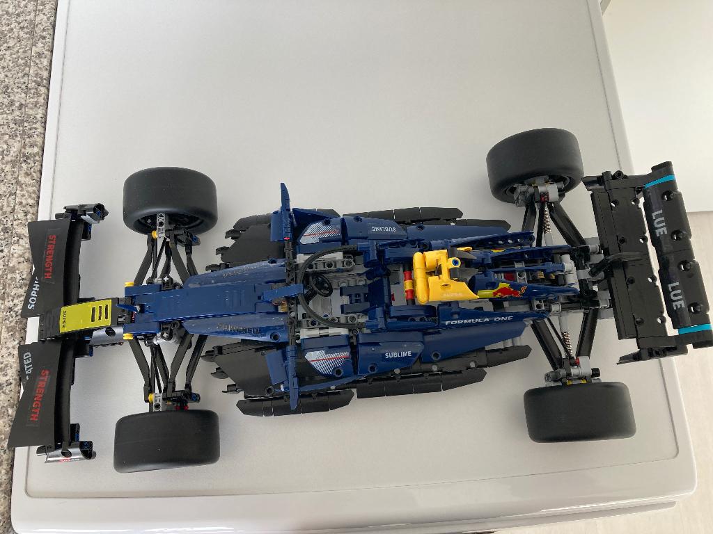 formule 1 auto, Hobby en Vrije tijd, Modelbouw | Auto's en Voertuigen, Auto, Groter dan 1:32, Nieuw, Ophalen