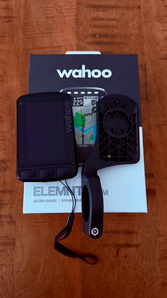 Wahoo Roam 2, Fietsen en Brommers, Fietsaccessoires | Fietscomputers, Zo goed als nieuw, Ophalen of Verzenden