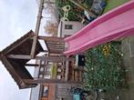 Leuk speelhuis met glijbaan en schommel, Kinderen en Baby's, Speelgoed | Buiten | Speelhuisjes, Ophalen, Gebruikt, Hout