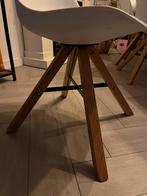 Houten stoelpoten met stalen kruis, Ophalen, Gebruikt, Bruin, Vijf, Zes of meer stoelen