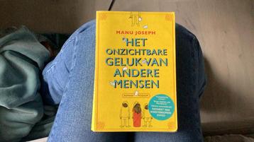 Manu Joseph - Het onzichtbare geluk van andere mensen beschikbaar voor biedingen