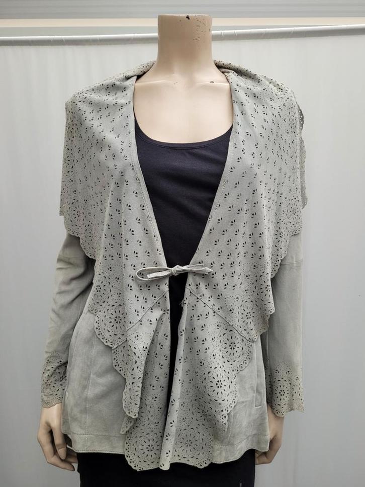 Luisa Spagnoli suede jas maat S grijs zeldzaam, Kleding | Dames, Jassen | Zomer, Zo goed als nieuw, Maat 38/40 (M), Grijs, Ophalen of Verzenden